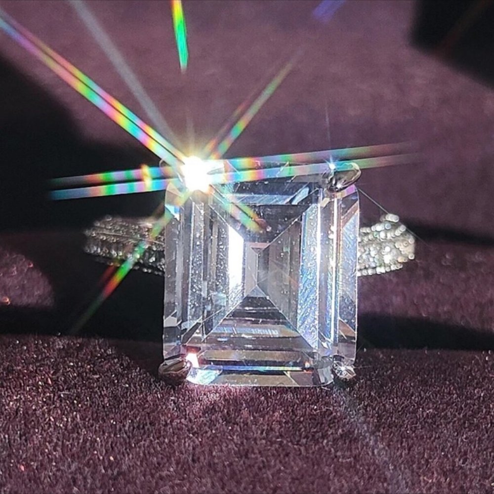 NEW ENGAGEMENT DIAMOND S925 STERLING SILVER RING, CUTE RING, SHINY RING. - Picture 4 of 7